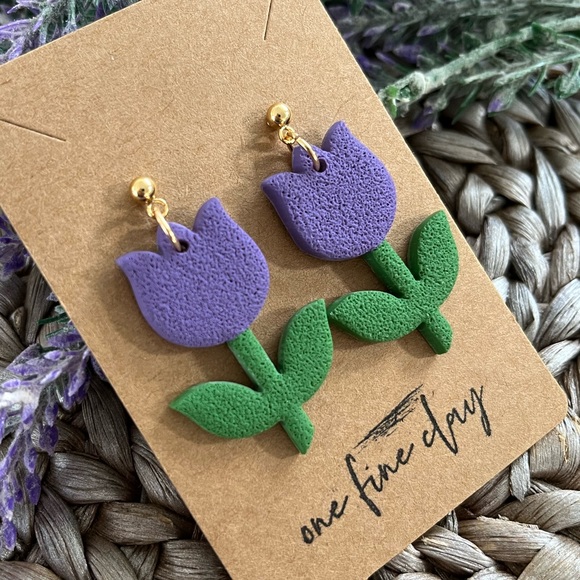 Tulip Flower Clay Dangle Earrings in Purple & Green - Picture 3 of 5